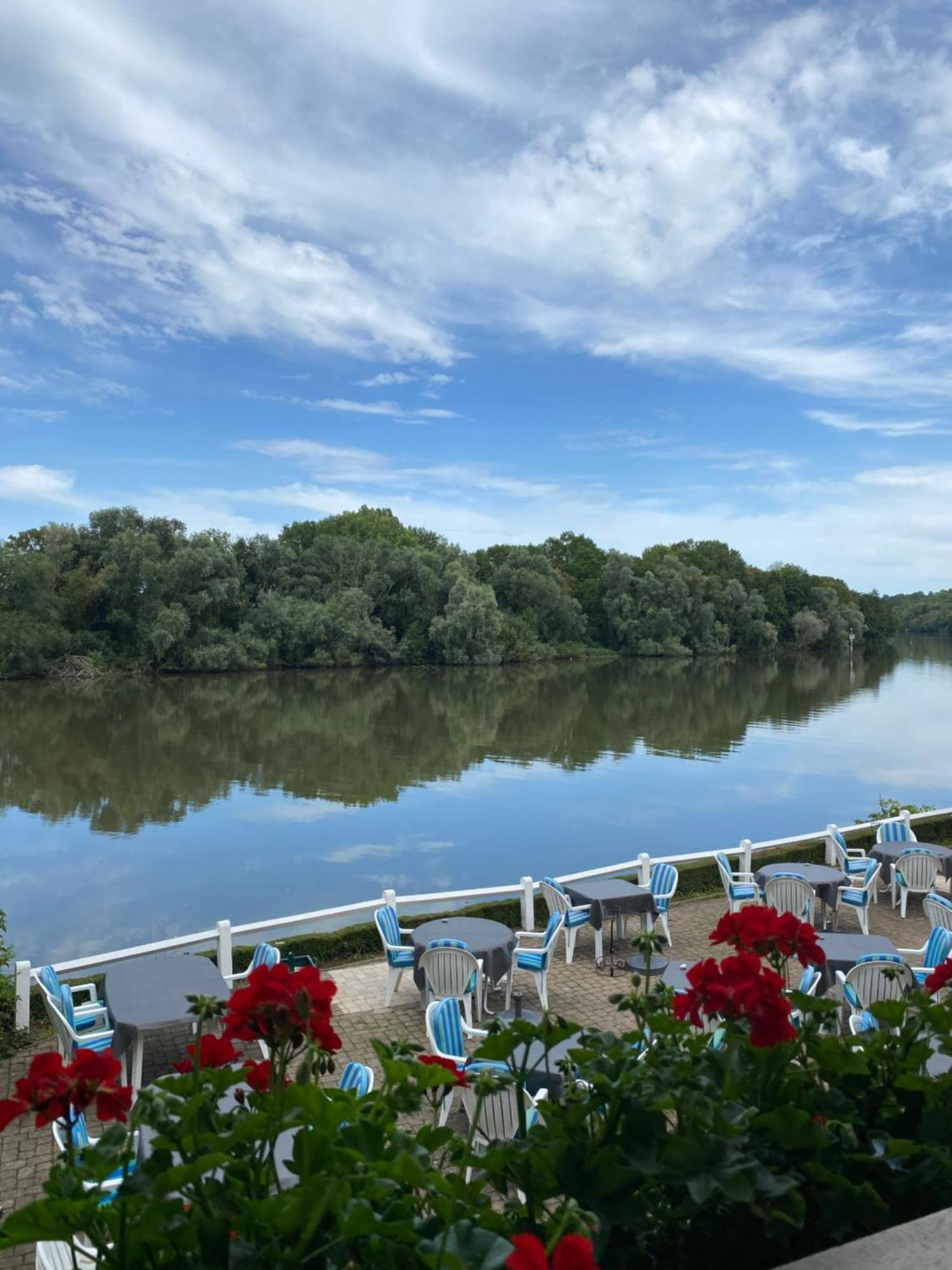 Hotel De Pavillon Saint-hubert 2*